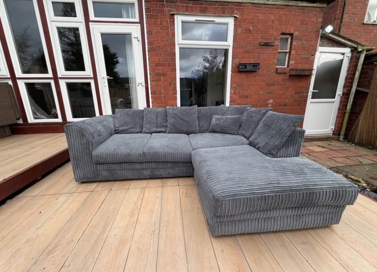 Large Grey Corner Sofa – Comfy L-Shaped Cord Couch with Chaise – Delivery Available