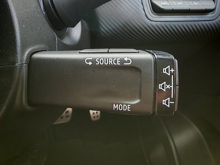 2023 Renault Captur 1.6 E-Tech full hybrid 145 Engineered 5dr Auto Hatchback Hybrid Automatic