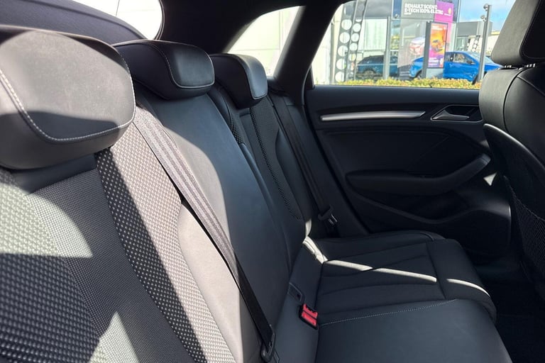 2015 Audi A3 1.8 TFSI S line Sportback 5dr Petrol S Tronic quattro Euro 6 (s/s) (180 ps) HATCHBAC...