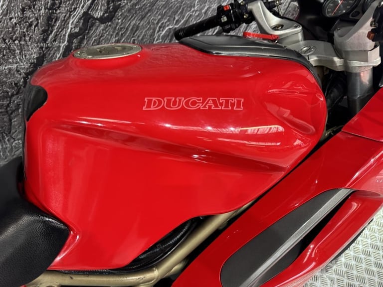 DUCATI ST2 1997
