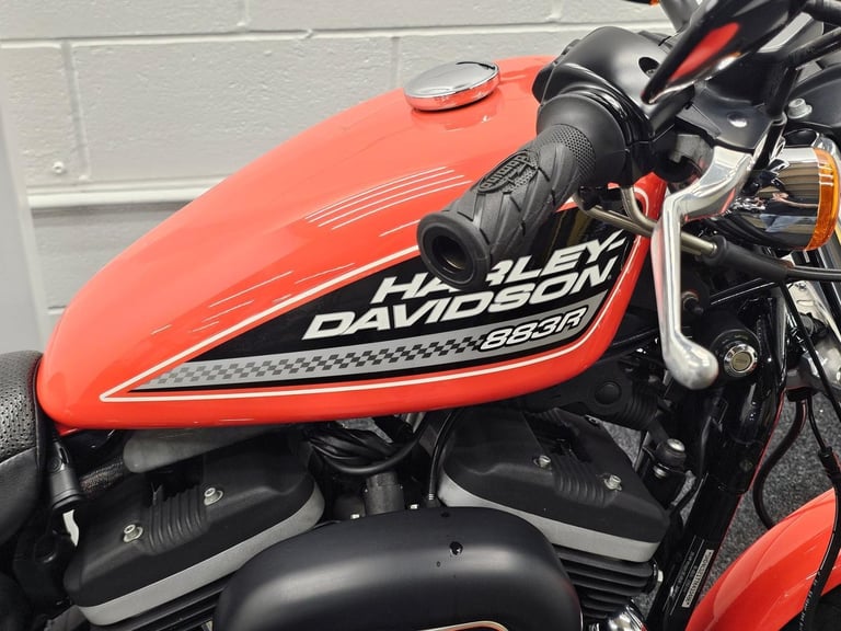 Harley-Davidson XL883R Sportster ** July 26 MOT - Screaming Eagle Exhausts **