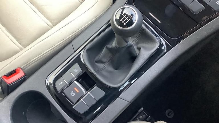2016 MG GS 1.5 TGI Exclusive 5dr HATCHBACK PETROL Manual