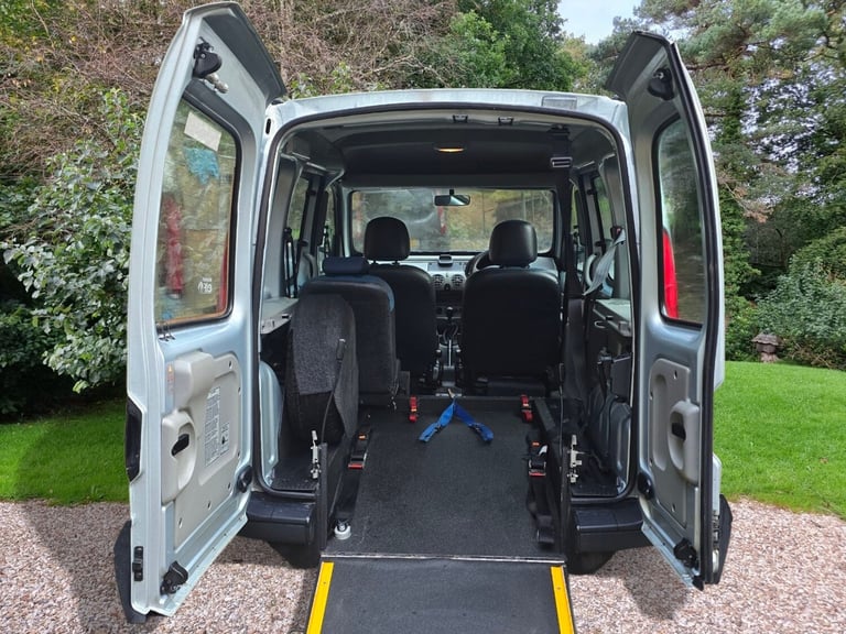 2008 Renault Kangoo Wheelchair Accessible Vehicle + 3 Seater + Electric Remote Winch  Wheelchair ...