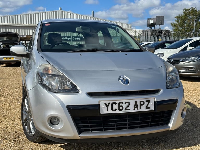 2012 Renault Clio 1.2 Dynamique TomTom Euro 5 3dr HATCHBACK Petrol Manual