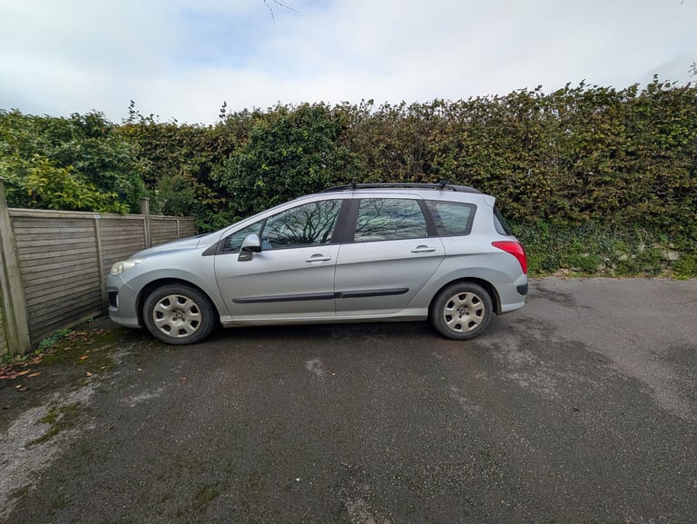 Peugeot, 308, Estate, 2013, Manual, 1560 (cc), 5 doors