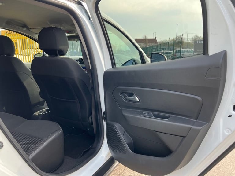 2019 Dacia Duster 1.6 SCe Comfort SUV 5dr Petrol Manual Euro 6 (s/s) (115 ps) HATCHBACK Petrol Ma...