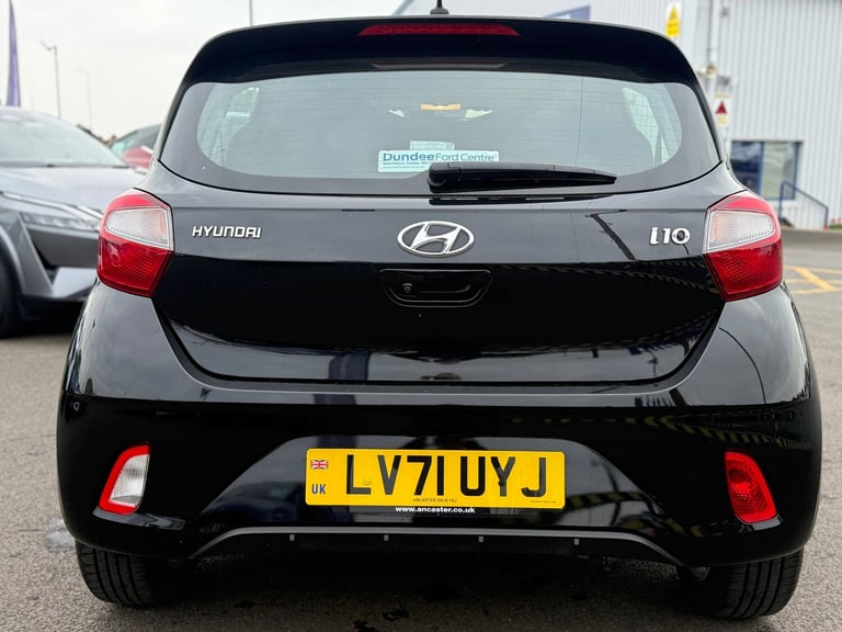 2022 Hyundai i10 1.0 MPi SE Connect 65ps 5dr Hatchback PETROL Manual