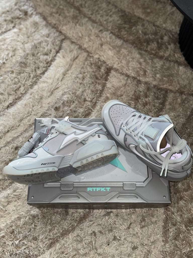 Nike RTFKT x Dunk Genesis Ghost - Size UK 7.5 Brand New