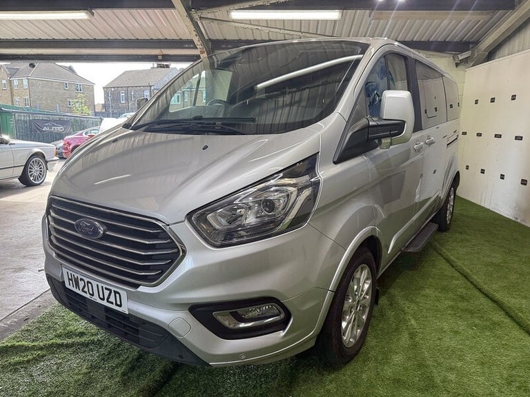 2020 Ford Tourneo Custom 2.0 320 EcoBlue Titanium Minibus Double Cab 5dr Diesel Auto L2 Euro 6 (s...