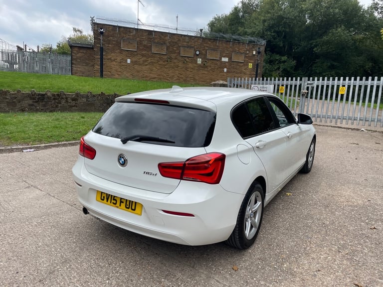 2015 BMW 1 Series 116d SE 5dr HATCHBACK Diesel Manual