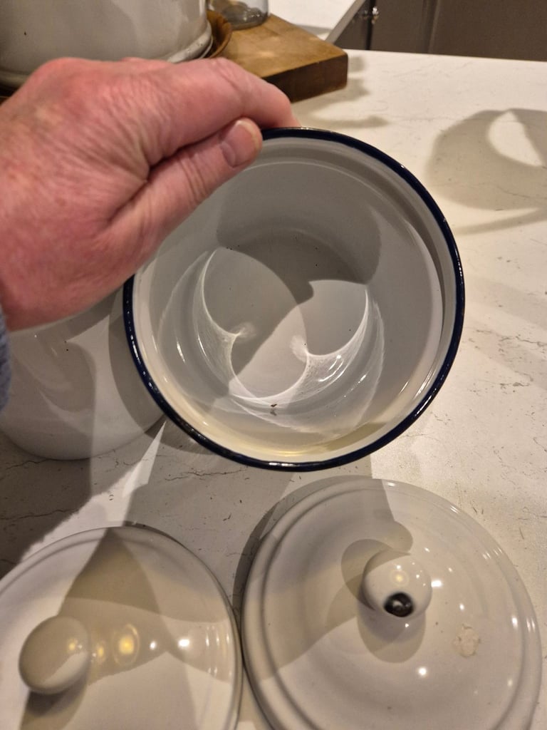 Vintage enamel jug and 2 enamel pots