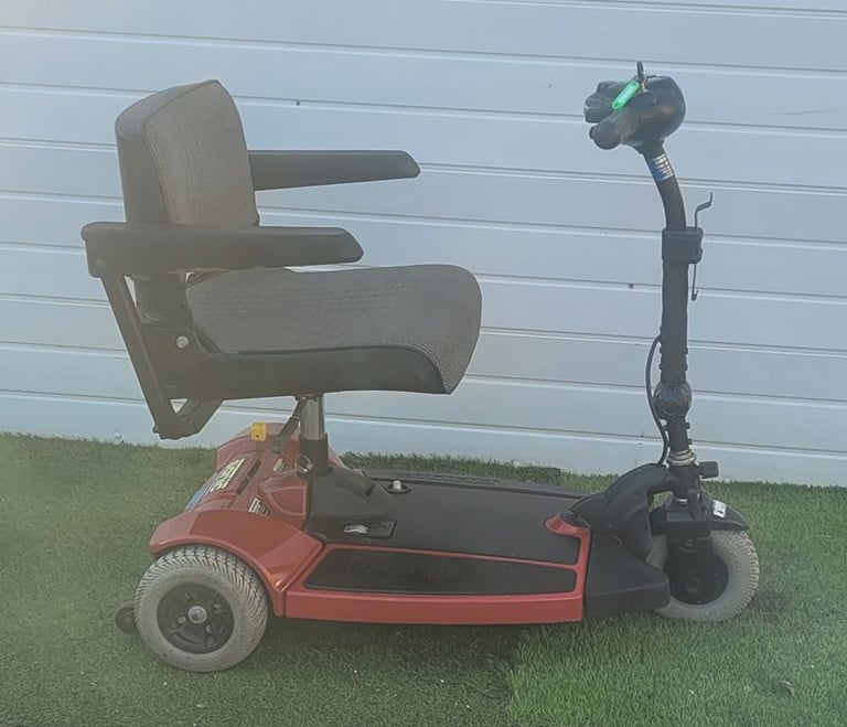 Portable Scooter Pride Sonic 3 Wheeler 4mph