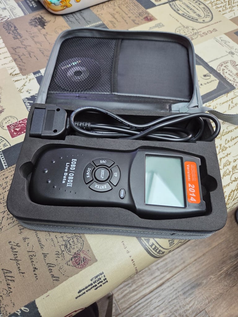 image for Car Diagnostic kit for older cars. Good working condition £5