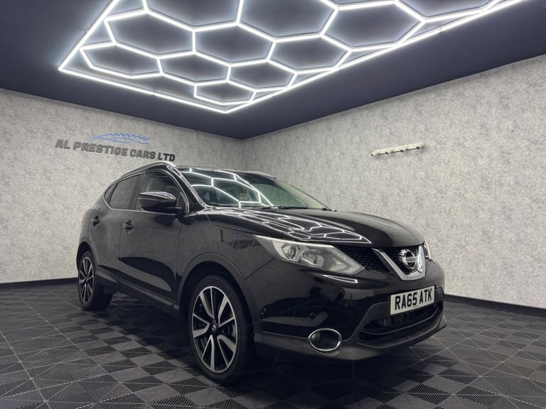 2015 Nissan Qashqai 1.2 DIG-T Tekna XTRON 2WD Euro 6 (s/s) 5dr HATCHBACK Petrol Automatic