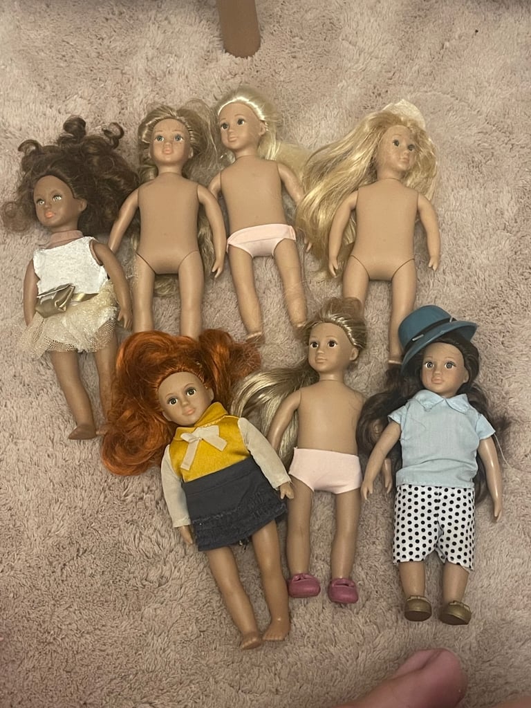 image for Dolls 