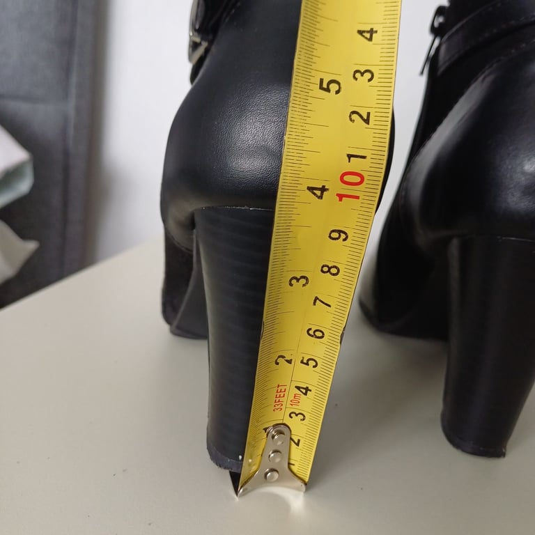 Black Wallis Ankle Boots - Size 6