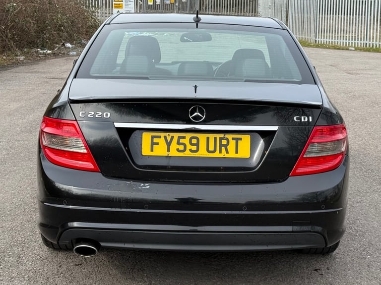 2009 Mercedes-Benz C-Class C220 CDI BlueEFFICIENCY Sport 4dr Auto SALOON Diesel Automatic