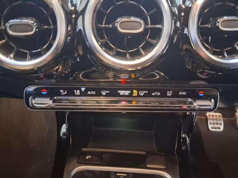 2019 Mercedes-Benz A-Class 1.3 A200 AMG Line Hatchback 5dr HATCHBACK Petrol Manual