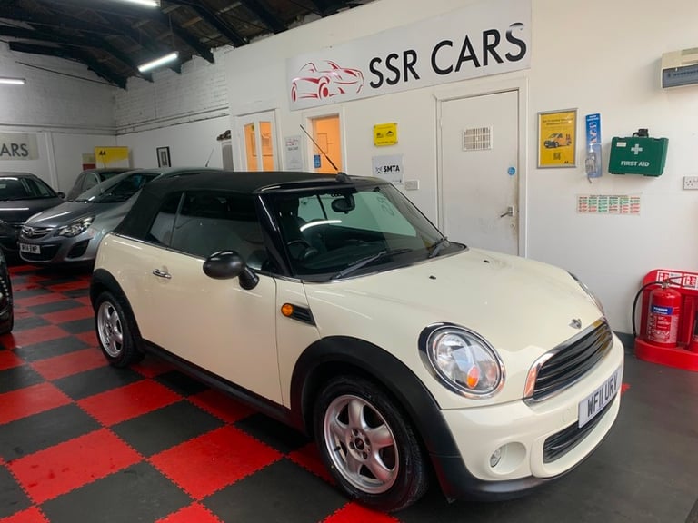 MINI Convertible 1.6 One Convertible 2dr Petrol Manual Euro 5 (98 ps)