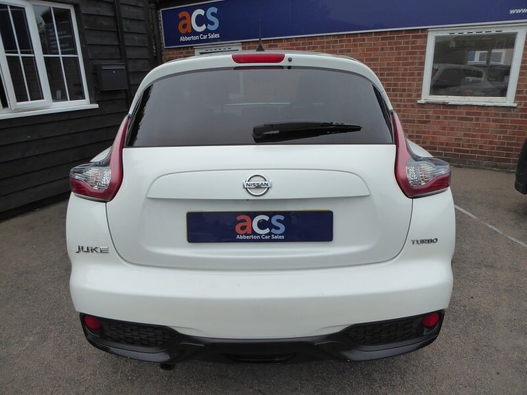 2014 Nissan Juke 1.2 DiG-T Tekna 5dr HATCHBACK PETROL Manual