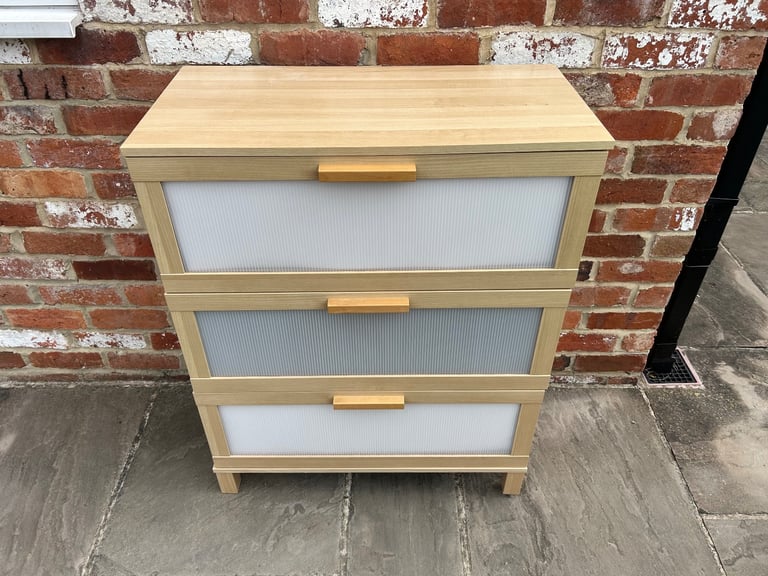 IKEA Chest of Drawers - Good Condition 