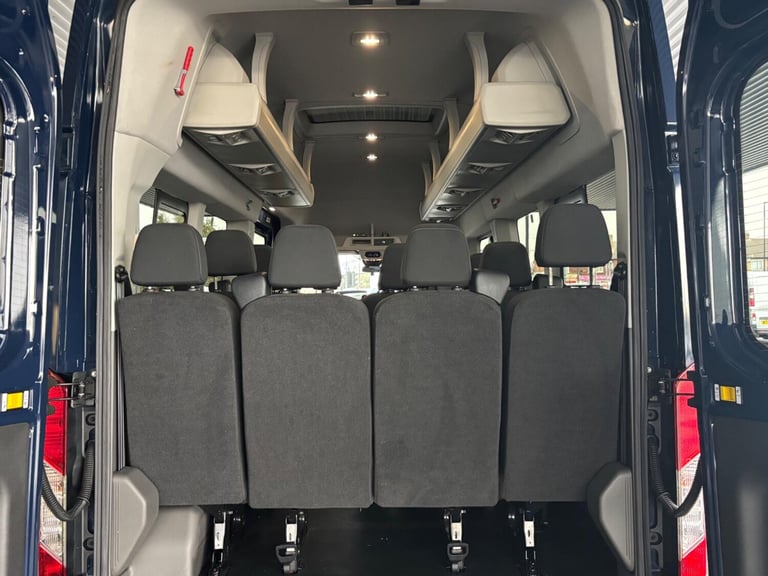  Ford Transit 2.0 460 EcoBlue Trend RWD L4 H3 Euro 6 (s/s) 5dr (17 Seat, DRW) Diesel Manual