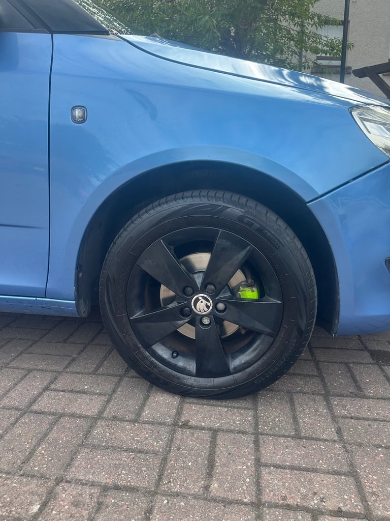 Skoda, FABIA, Hatchback, 2014, Manual, 1197 (cc), 5 doors