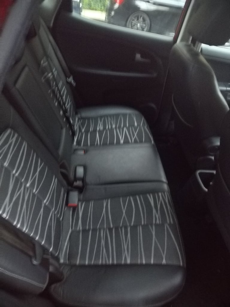 Kia, VENGA, Hatchback, 2012, Manual, 1591 (cc), 5 doors