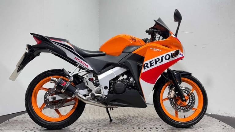 Honda CBR REPSOL 2017 7K SERVICED WARRANTY MOT 125CC SPORT BIKE