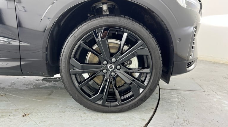 2024 Volvo XC60 2.0 T8 455 PHEV Ultra Black Ed 5dr AWD Geartronic ESTATE PETROL/ELECTRIC Automatic