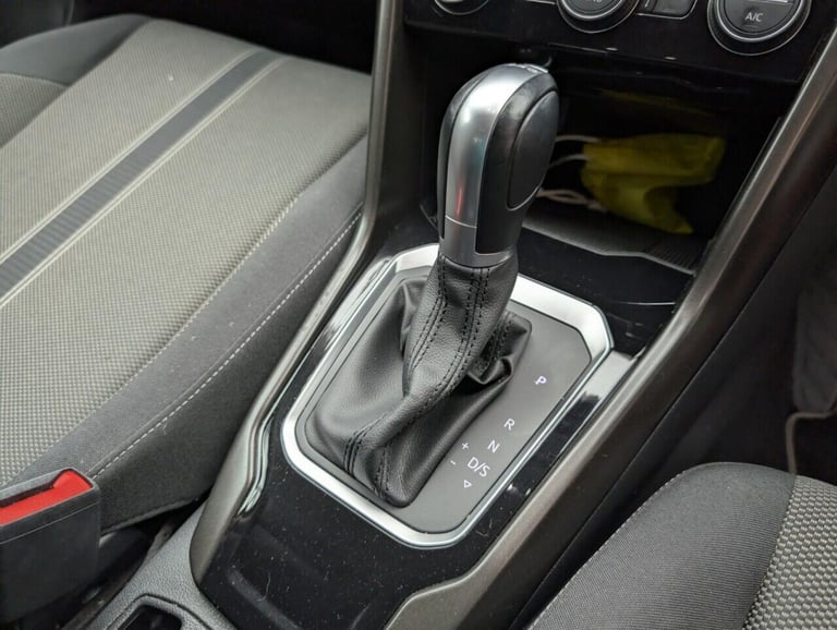 2019 Volkswagen T-Roc 2.0 TDI Design SUV 5dr Diesel DSG Euro 6 (s/s) (150 ps) - PRIVACY, CLIMATE,...