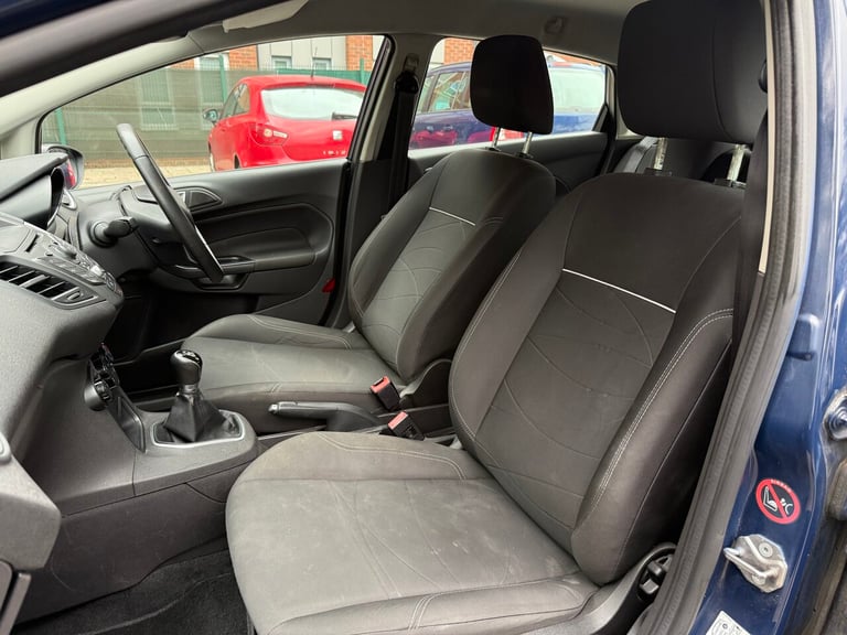 2014 Ford Fiesta 1.25 Style 5dr HATCHBACK PETROL Manual