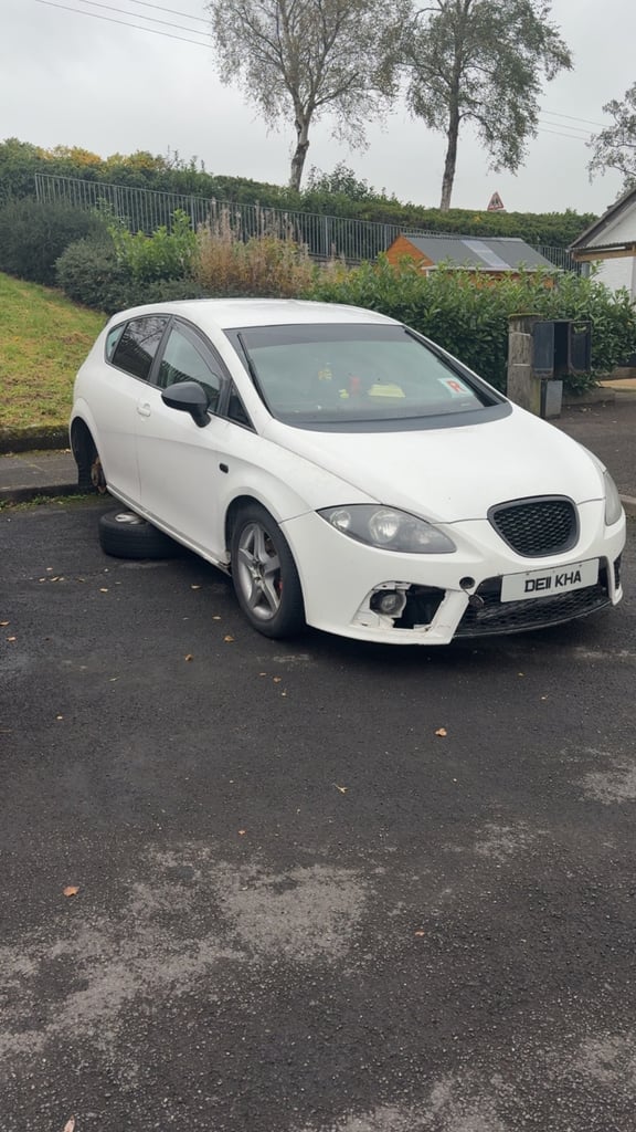 Seat, LEON, Hatchback, 2011, Manual, 1598 (cc), 5 doors