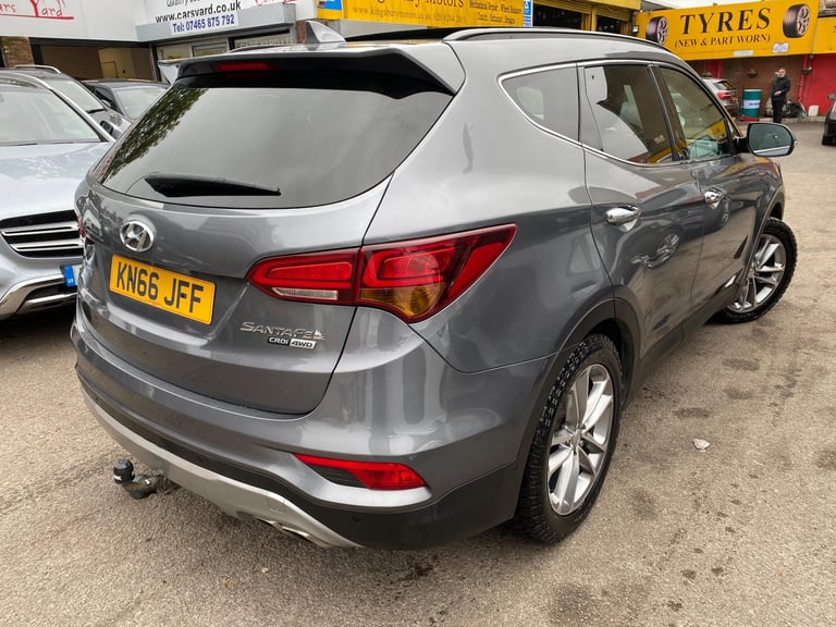 2016 Hyundai Santa Fe 2.2 CRDi Blue Drive Premium SE Auto 4WD Euro 6 (s/s) 5dr (7 Seat) ESTATE Di...