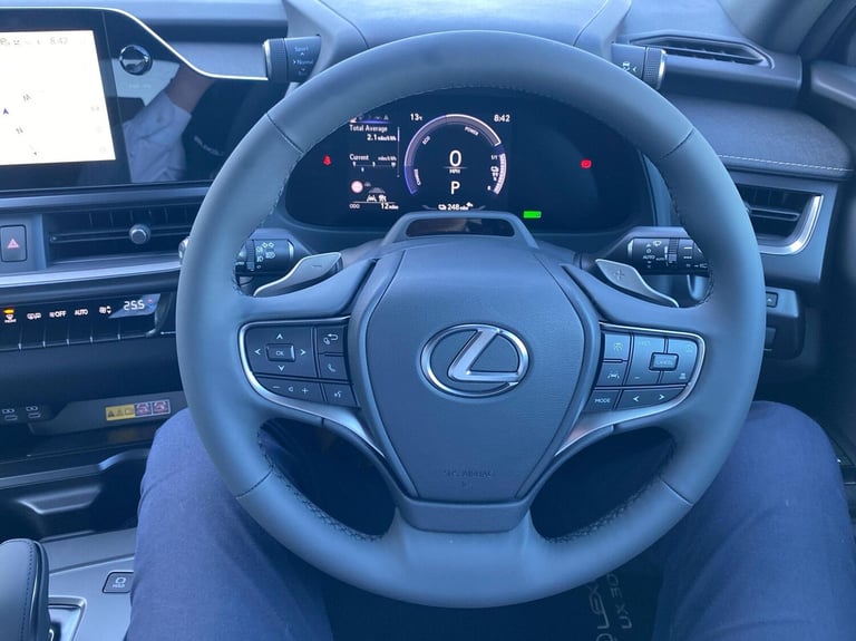 2025 Lexus UX 300e 150kW 72.8 kWh Premium Plus 5dr E-CVT SUV Electric Automatic