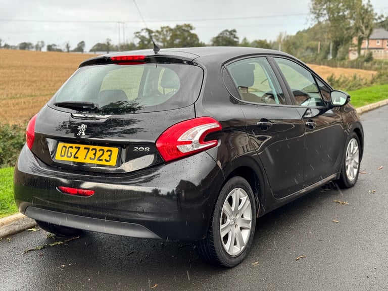 Peugeot, 208, Hatchback, 2013, Manual, 1398 (cc), 5 doors