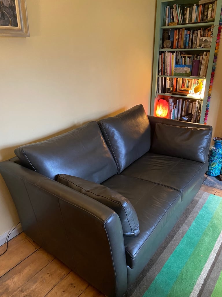 Multiyork ‘Diplomat’ Leather Sofa