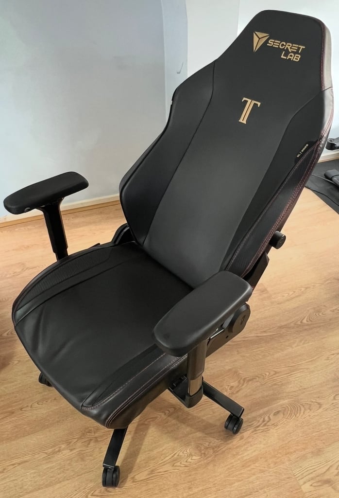 Secretlab TITAN EVO 2022 Series XL NEO Hybrid Leatherette Stealth Chair (USED)-Collection Only