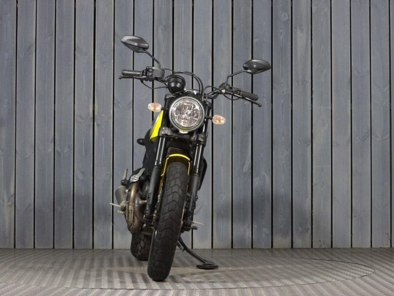 2018 18 DUCATI SCRAMBLER 800 ICON