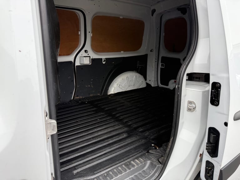 2015 Mercedes-Benz Citan 109 CDI BlueEFFICIENCY Van XLWB DIESEL VAN PANEL VAN Diesel Manual