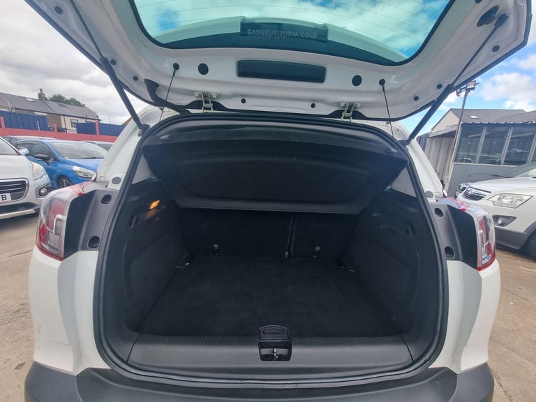 2018 Vauxhall Crossland X 1.6 Turbo D ecoTEC Elite Euro 6 (s/s) 5dr HATCHBACK Diesel Manual