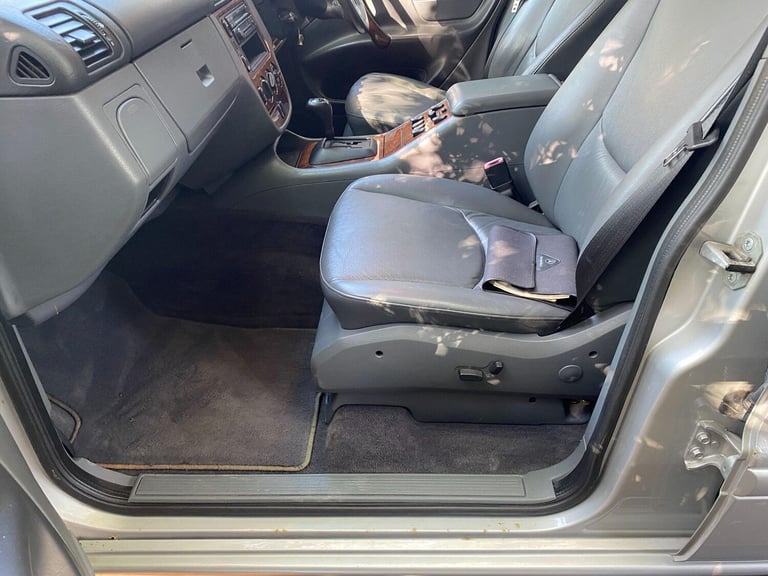 1998 Mercedes-Benz M Class 3.2 ML320 5dr ESTATE Petrol Automatic