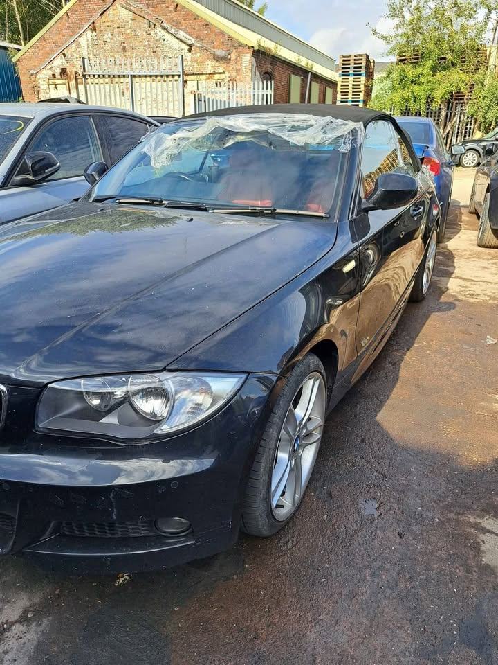 BMW 120D MSPORT LCI E88 DISMANTLING PARTS BONNET LIGHT BUMPER WING DOOR MIRROR ROOF PUMP