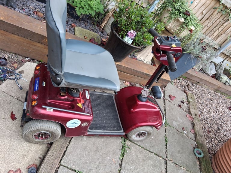 SHOPRIDER MOBILITY SCOOTER 