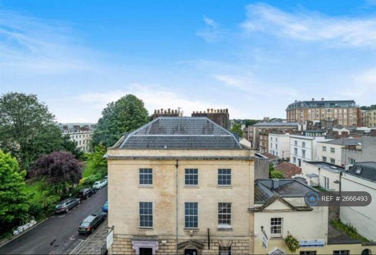 1 bedroom flat in The Mall, Bristol, BS8 (1 bed) (#2666493)