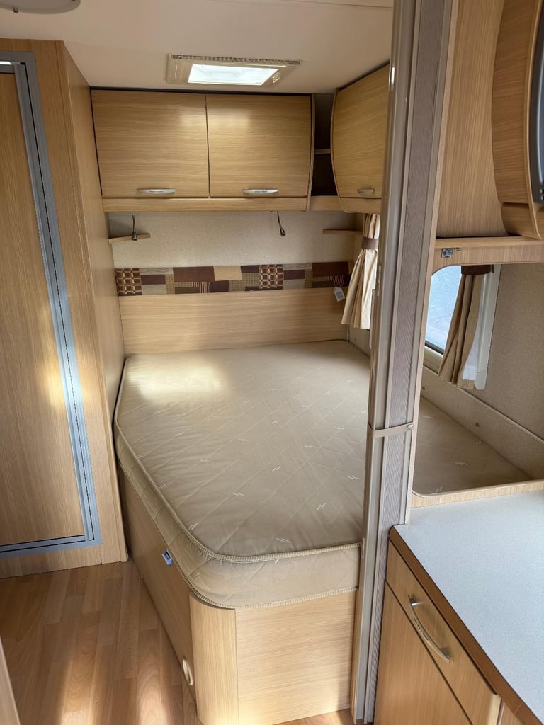 Abbey Safari 495, Yr2007, fixed bed, 4 berth