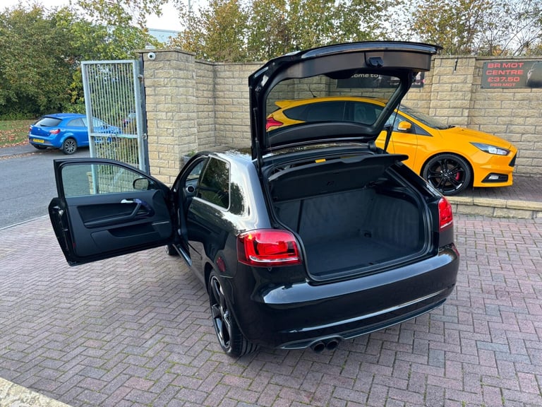  Audi A3 2.0 TFSI Black Edition S Tronic quattro Euro 5 3dr Petrol Automatic