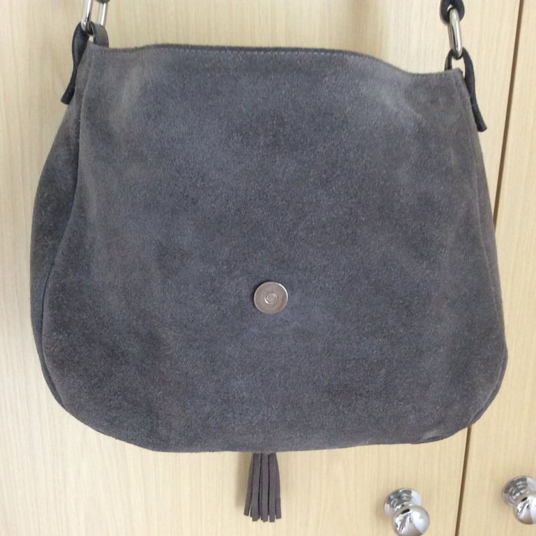 A. Bellucci women's grey tassel genuine suede leather shoulder bag medium, VGC