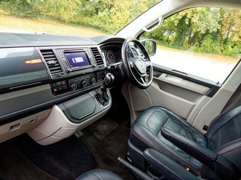 2019 69 VOLKSWAGEN TRANSPORTER 2.0 BITDI T32 HIGHLINE KOMBI DOUBLE CAB 5DR DIESE