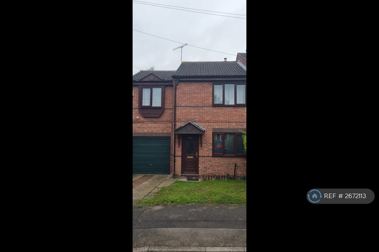 3 bedroom house in Britannia Avenue, Nottingham, NG6 (3 bed) (#2672113)